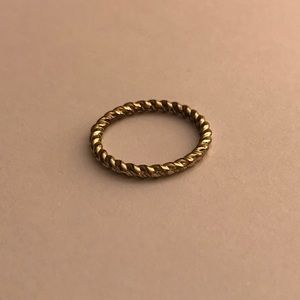 Gold ring